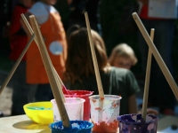 Kinder künstlerisch und kreativ